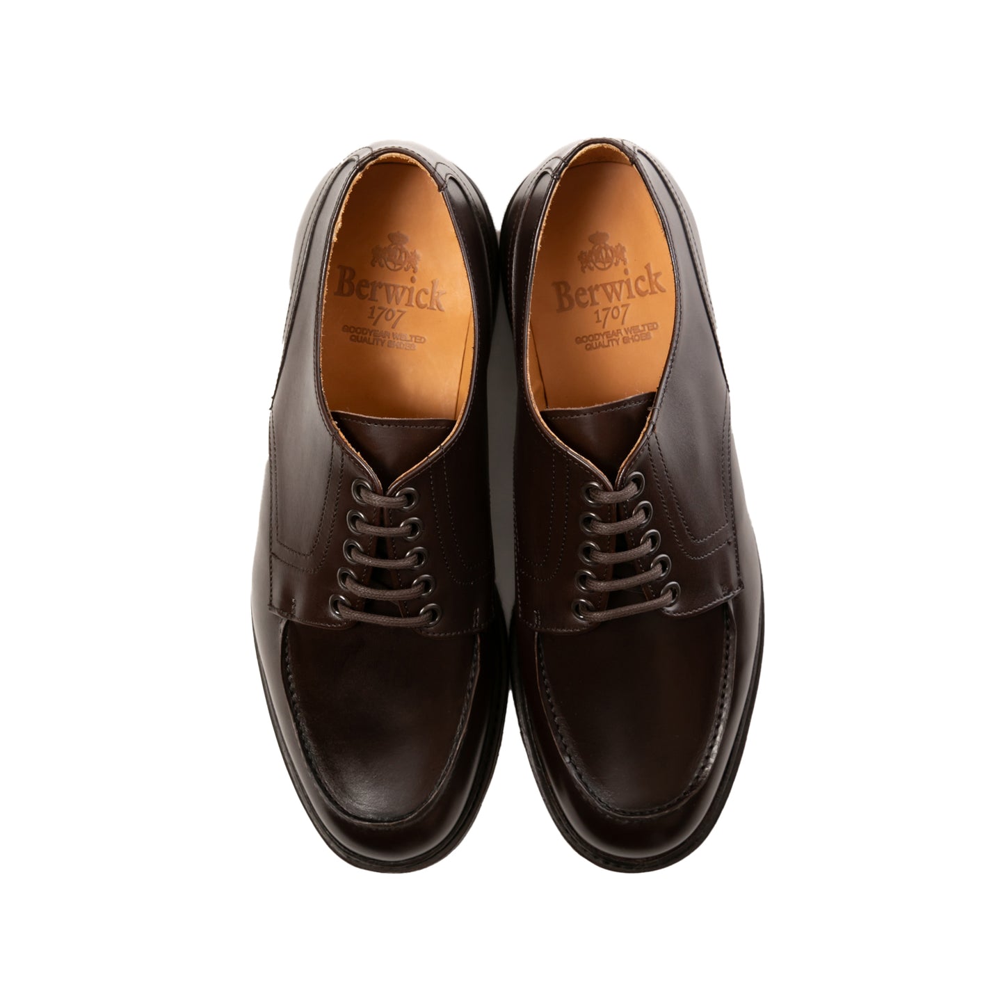 Berwick1707 | Uチップ スムースレザー | 5560BCDADB – バー Berwick1707 | Uチップ スムースレザー | 5560BCDADB – バー