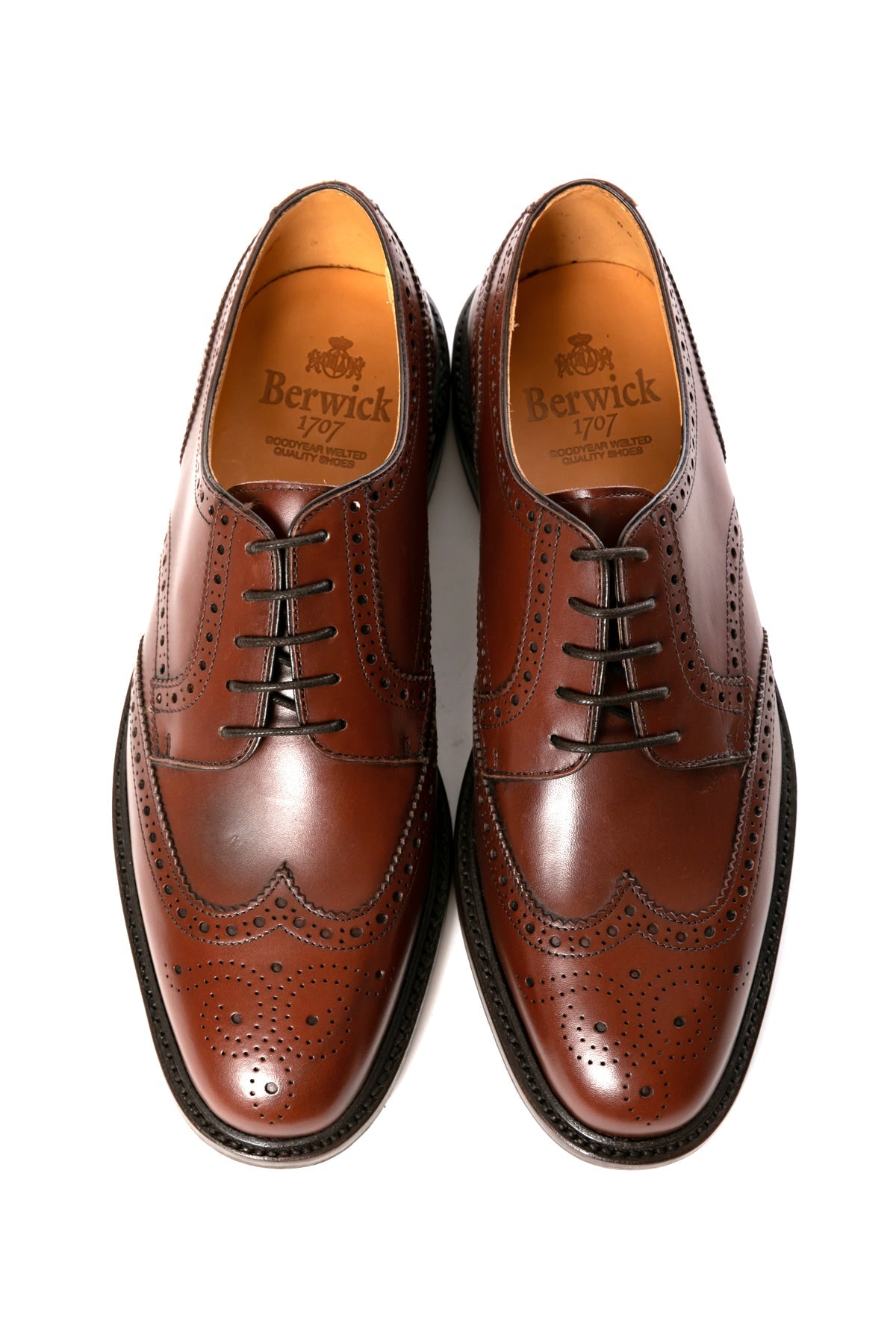 バーウィック　Berwick ウィングチップ　ブラック 革靴